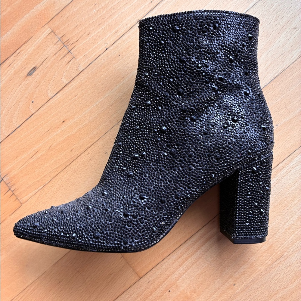 Betsey Johnson Cady Black Ankle Boots